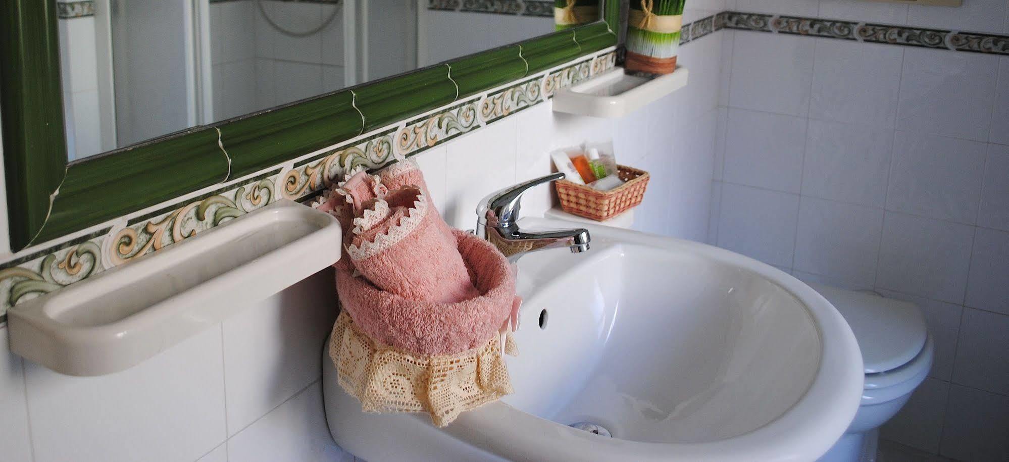 San Michele A Porta Pia Bed and breakfast